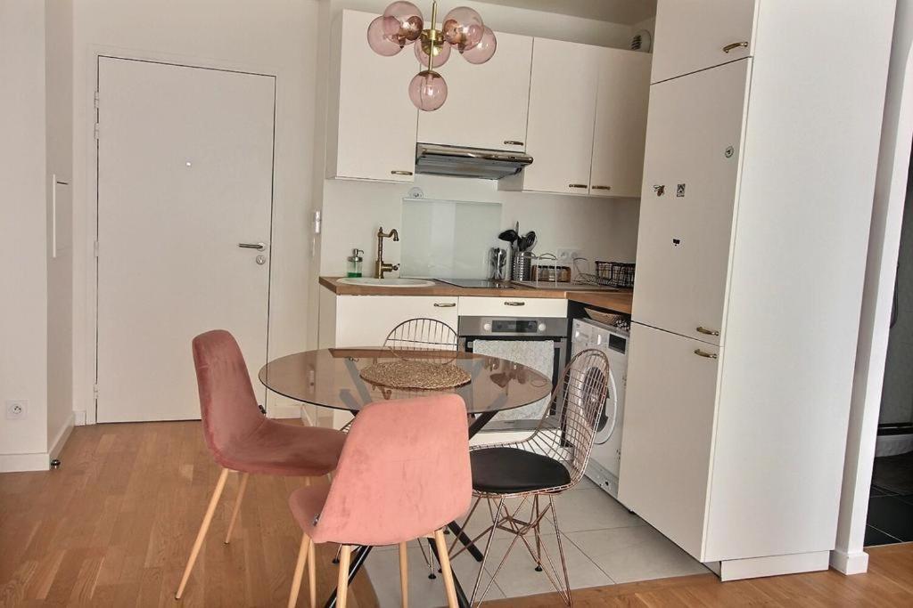 Le Toit Du Montvalerien Suresnes Apartment Exterior photo